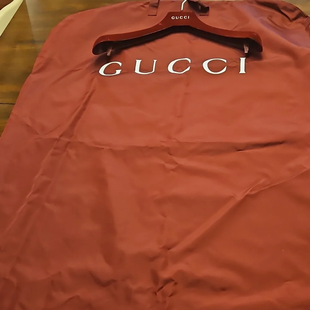 Gucci Beige Monogram Quilted Puffer Jacket - Picture 14 of 14